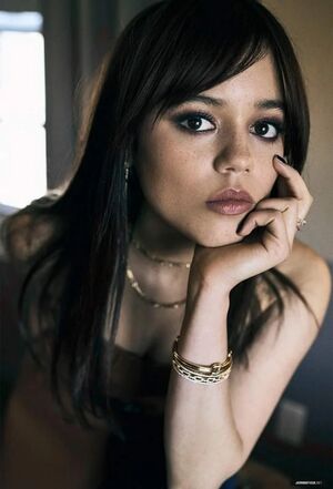 Jenna Ortega beautiful pussy