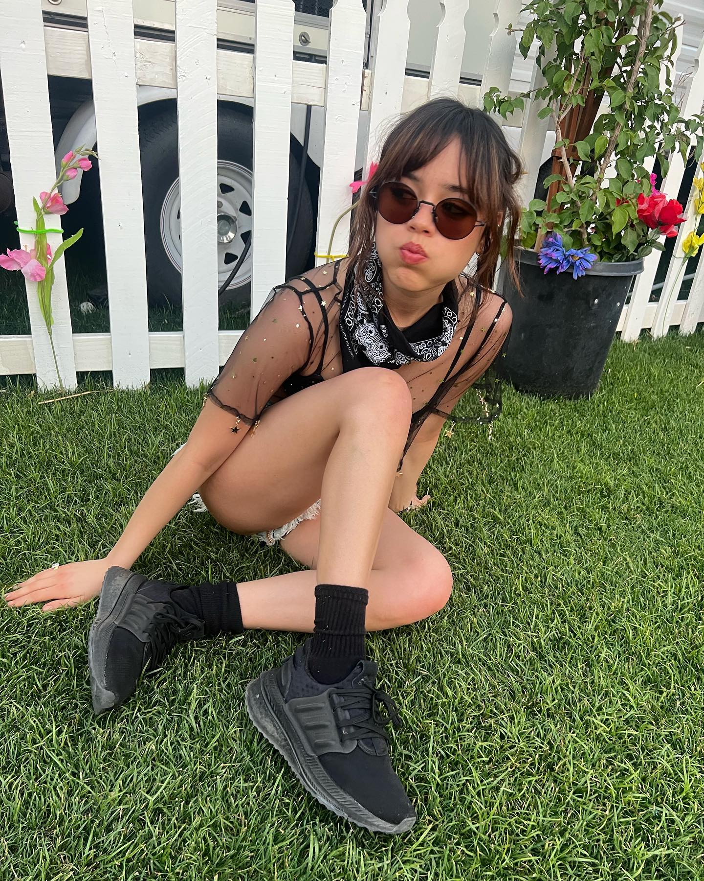 Jenna Ortega poses ass