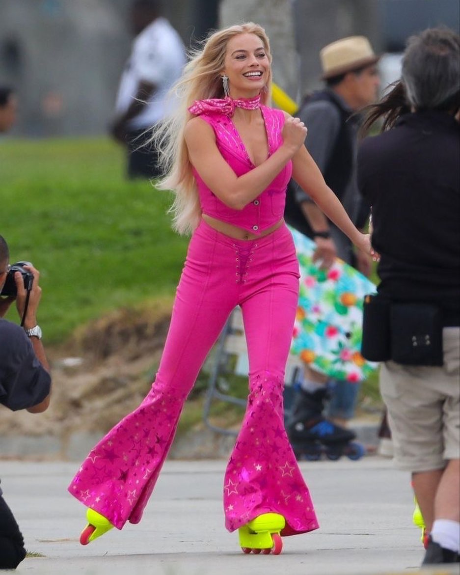 Margot Robbie beautiful hot