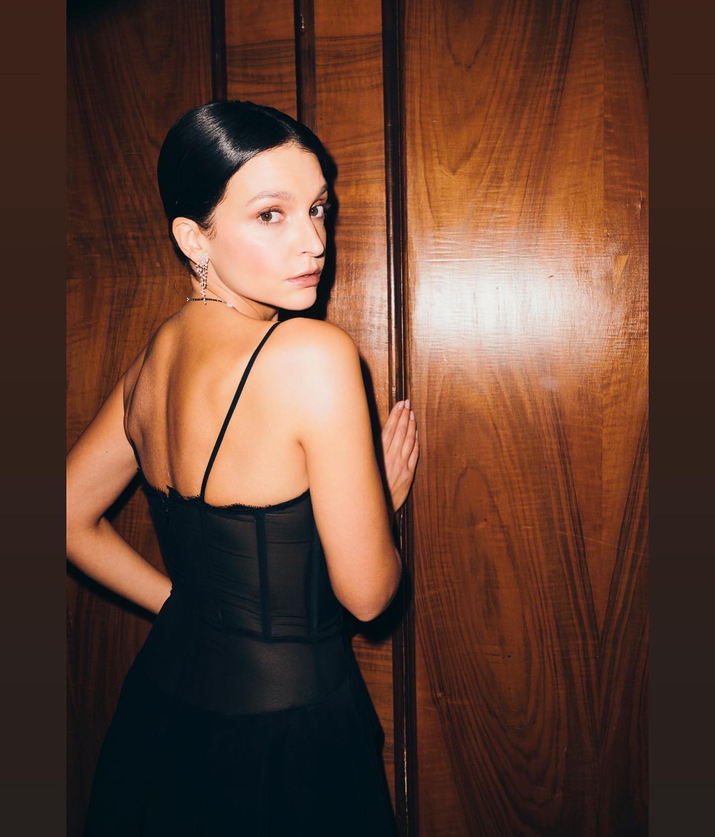 Maria Dębska looks boobs