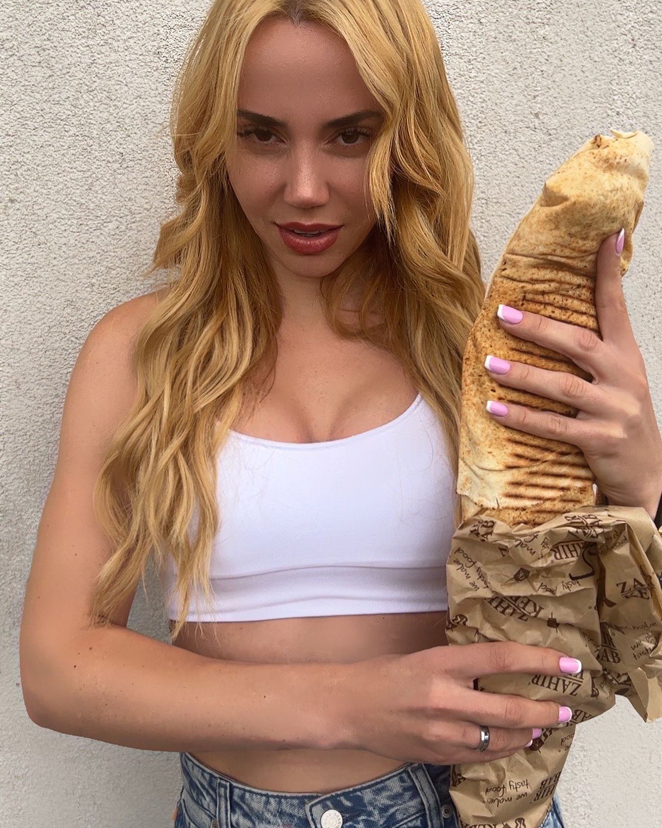 Marianna Schreiberr beautiful pussy
