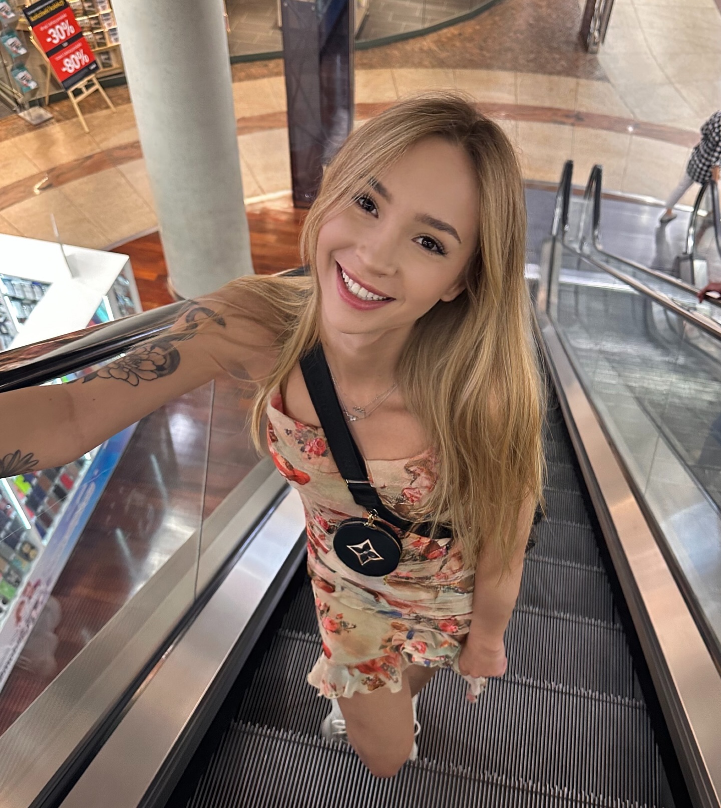 Mrs Honey ardent pussy