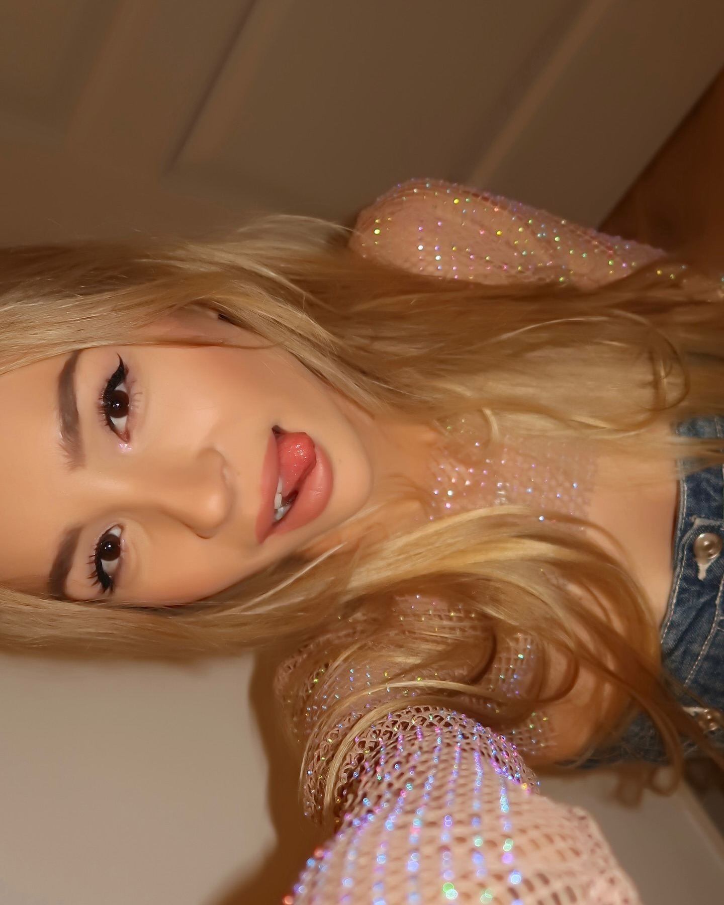 Mrs Honey modeling fuck