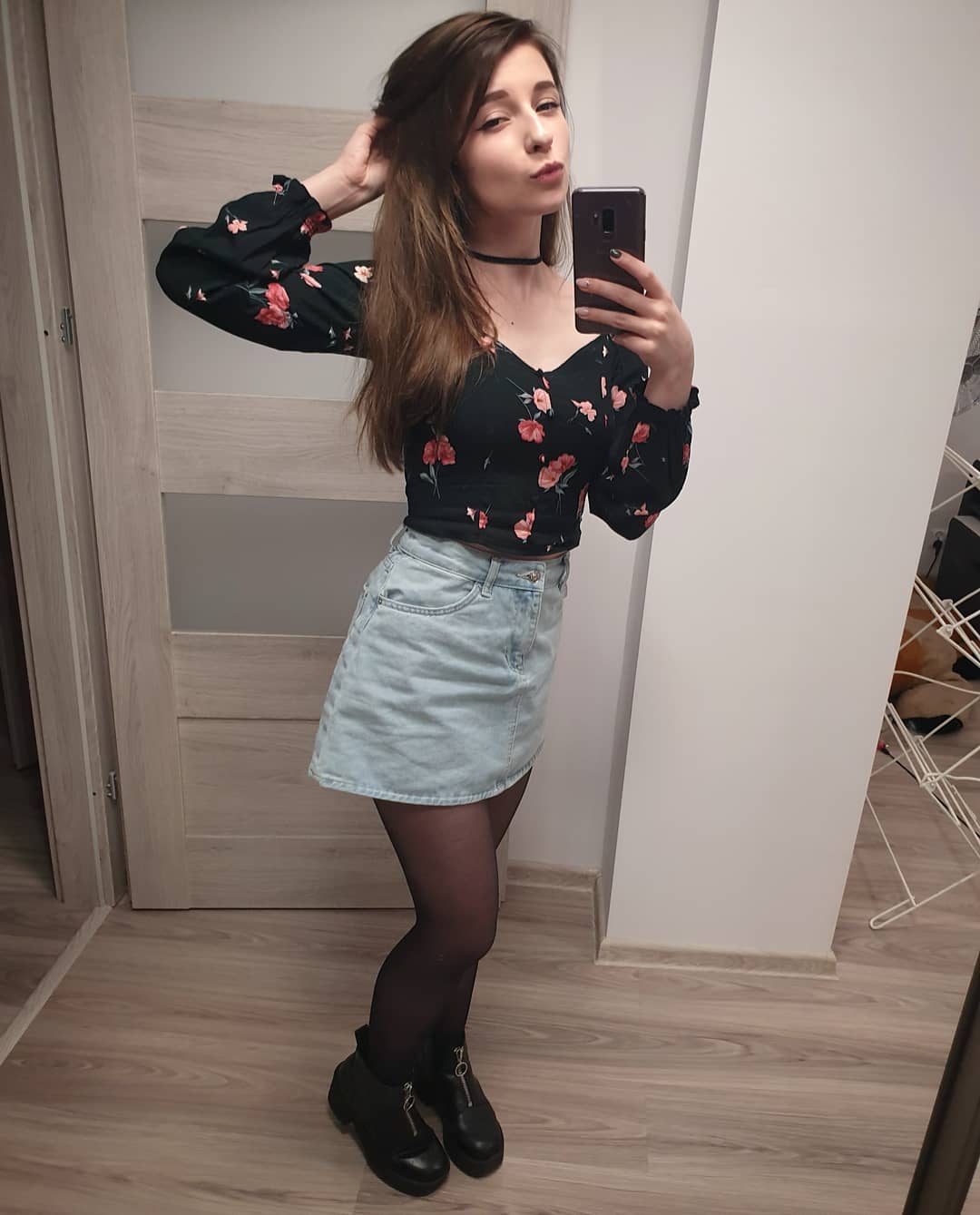 Nieuczesana ardent hot images
