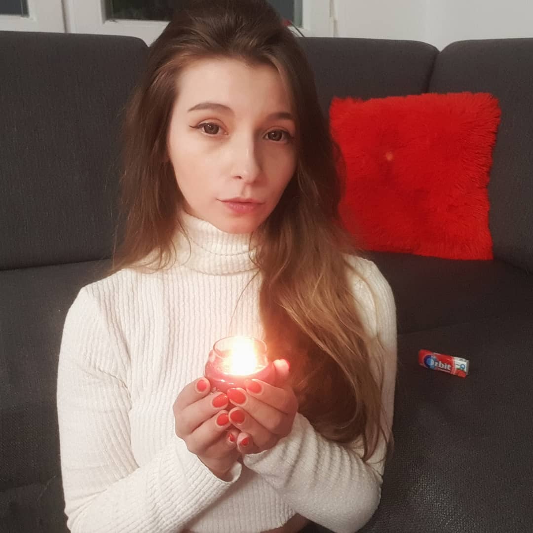 Nieuczesana modeling nudes
