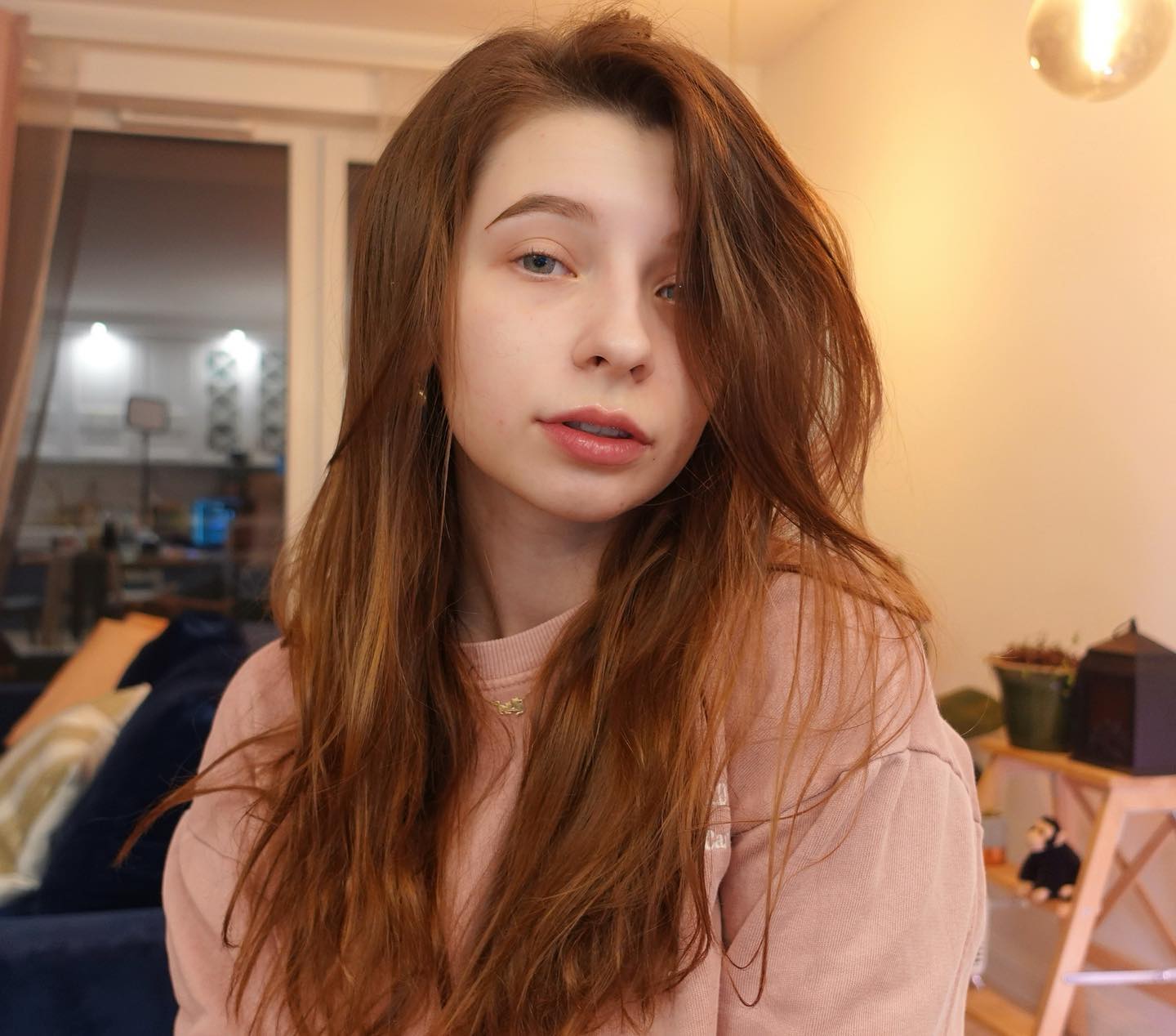 Nieuczesana smiles xxx