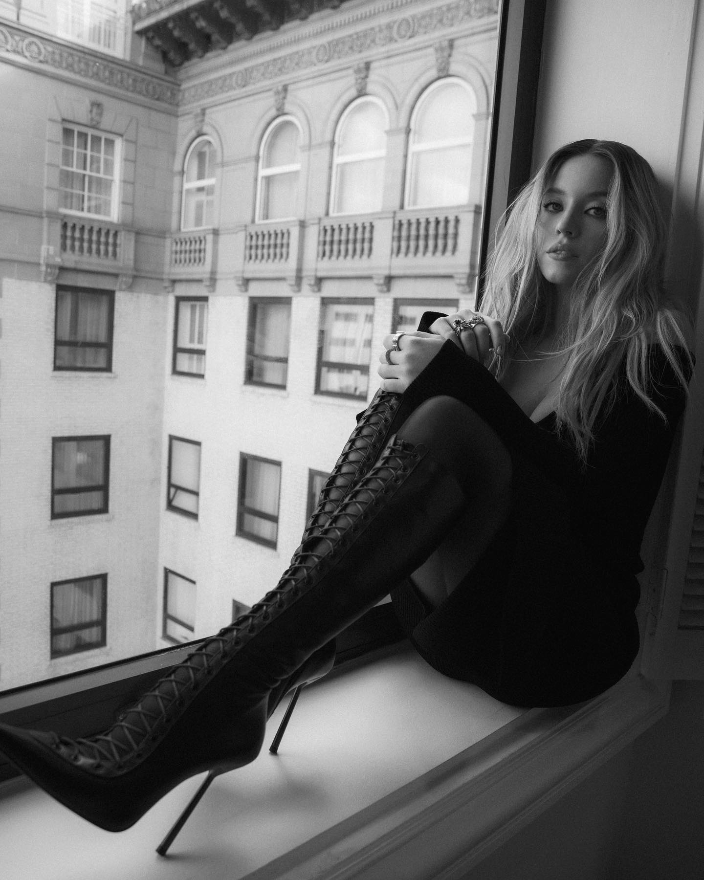 Sydney Sweeney ardent hot pics