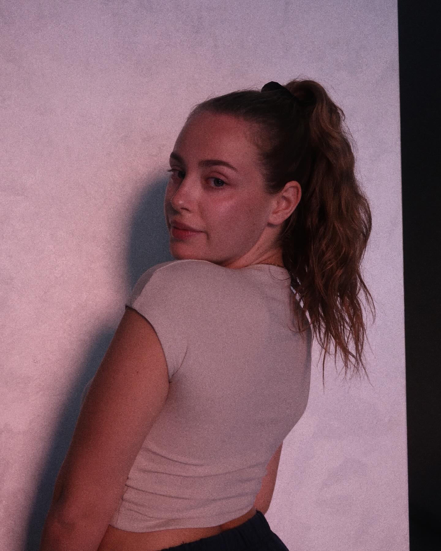 Wiktoria Gąsiewska ardent nude pics