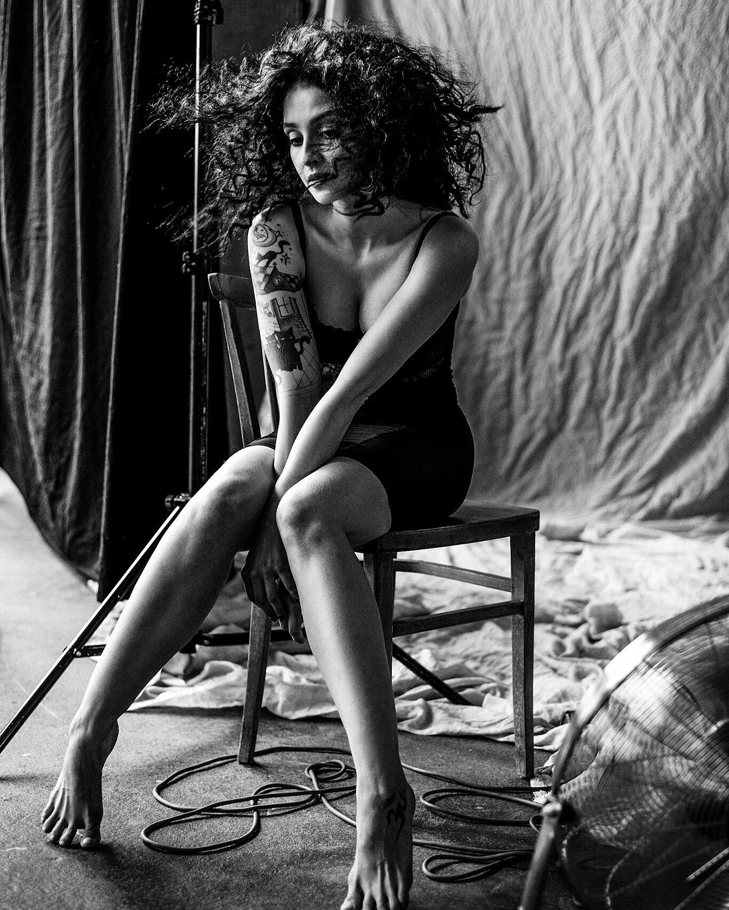 Anna Matysiak poses naked