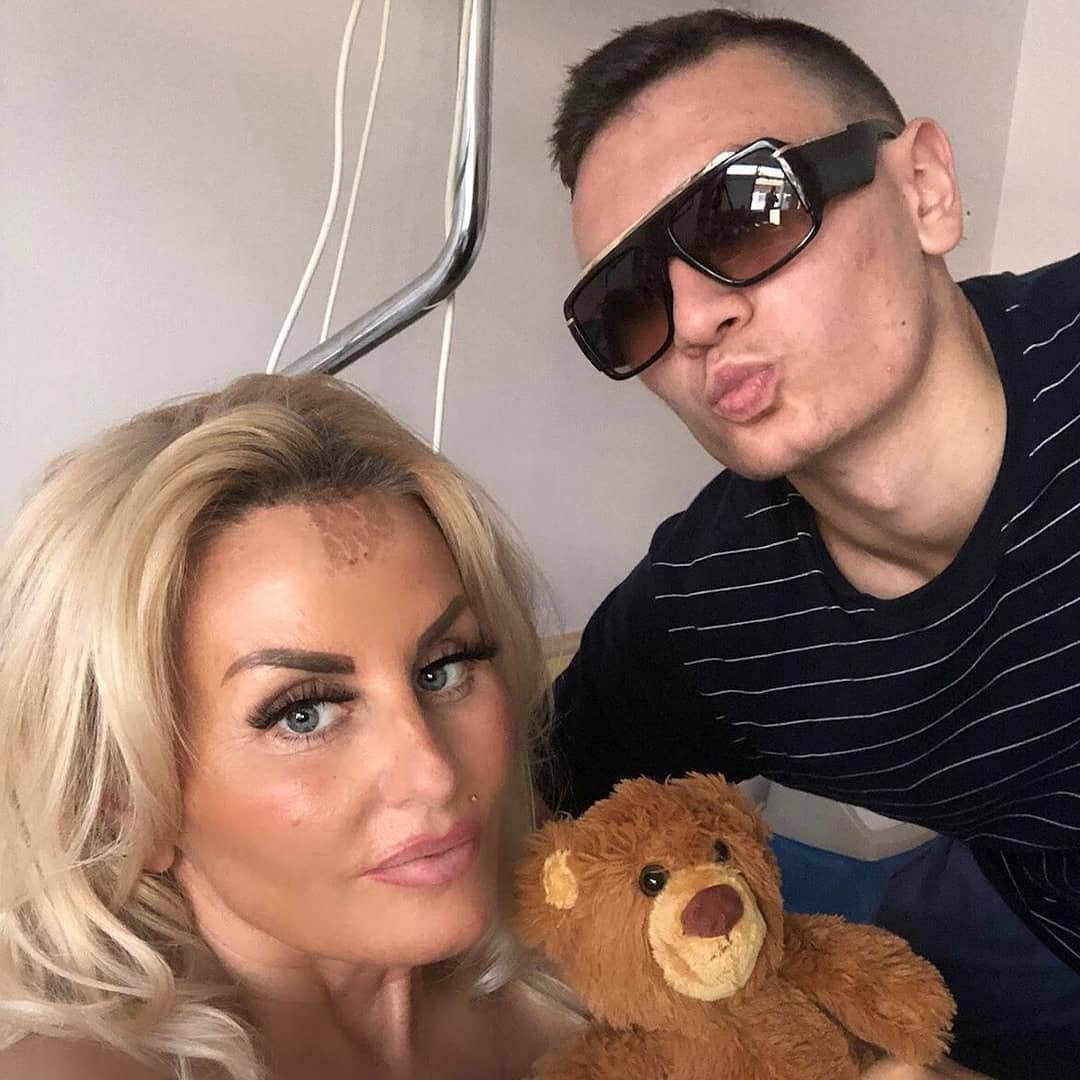 Dagmara Kaźmierska looks hot xxx