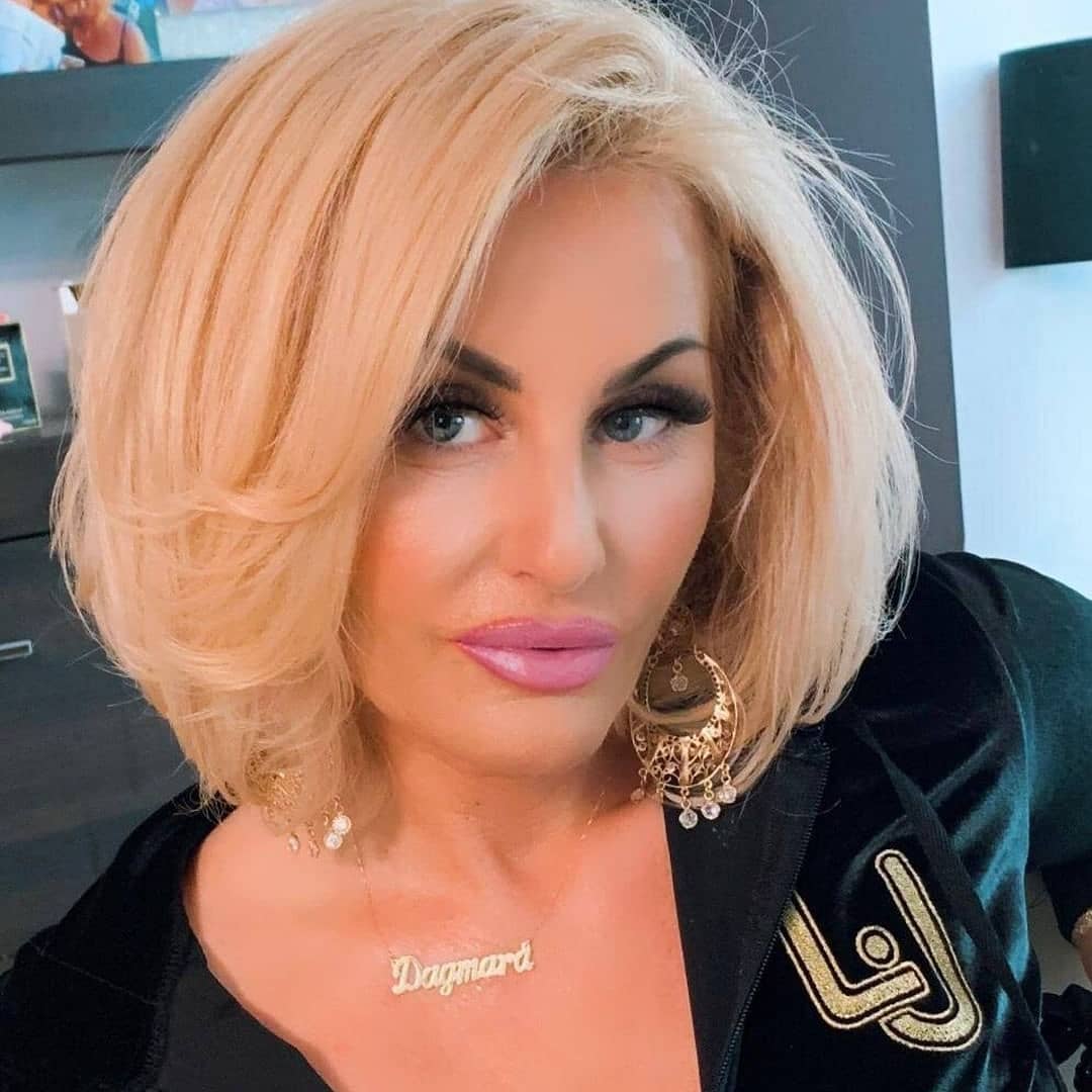 Dagmara Kaźmierska poses xxx sex