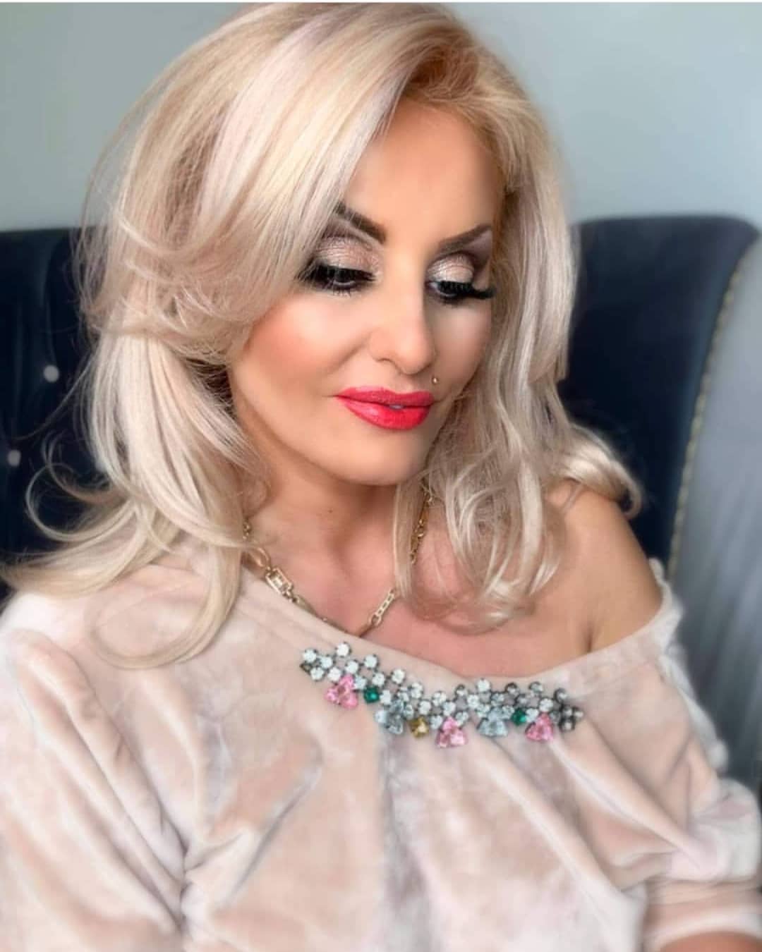 Dagmara Kaźmierska smiles bikini