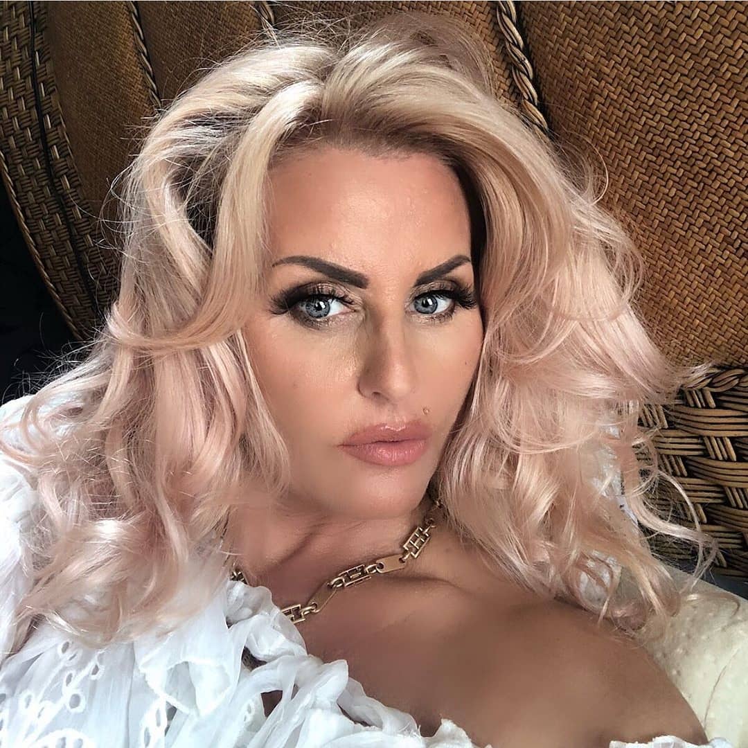 Dagmara Kaźmierska smiles hot images