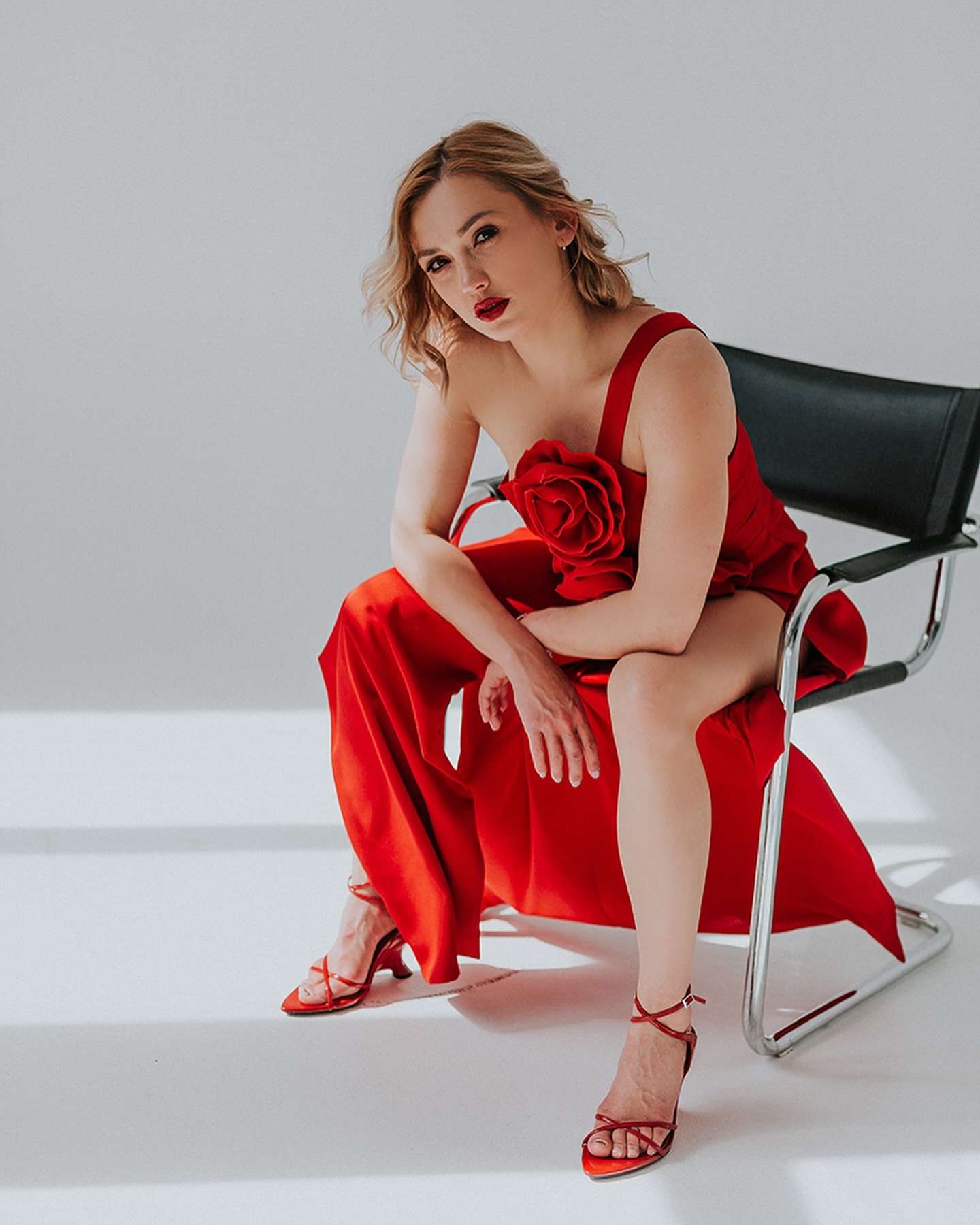 Dominika Skoczylas depicts fire ass