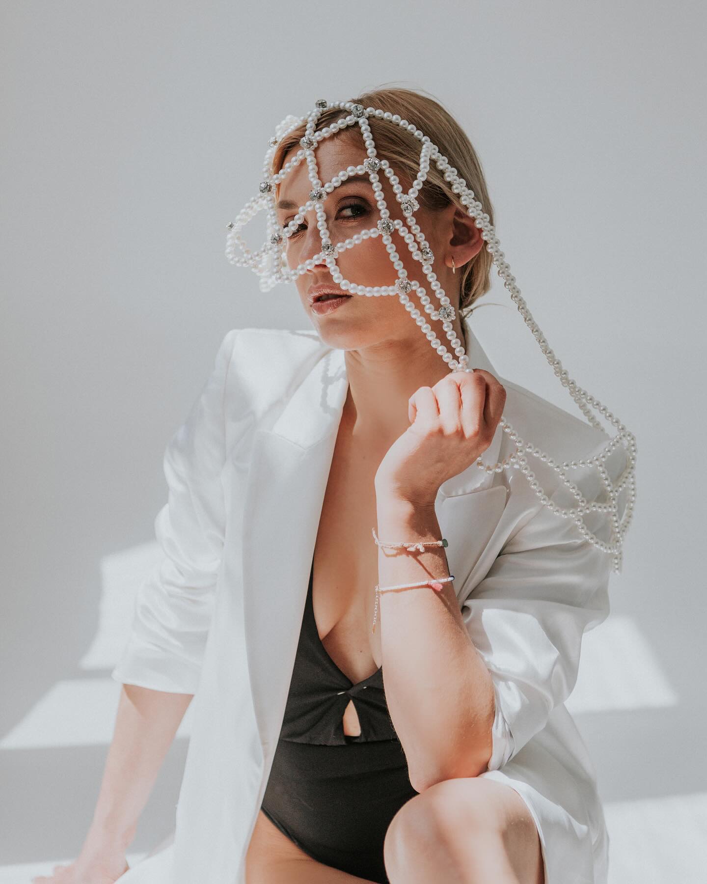 Dominika Skoczylas depicts fire hot photos
