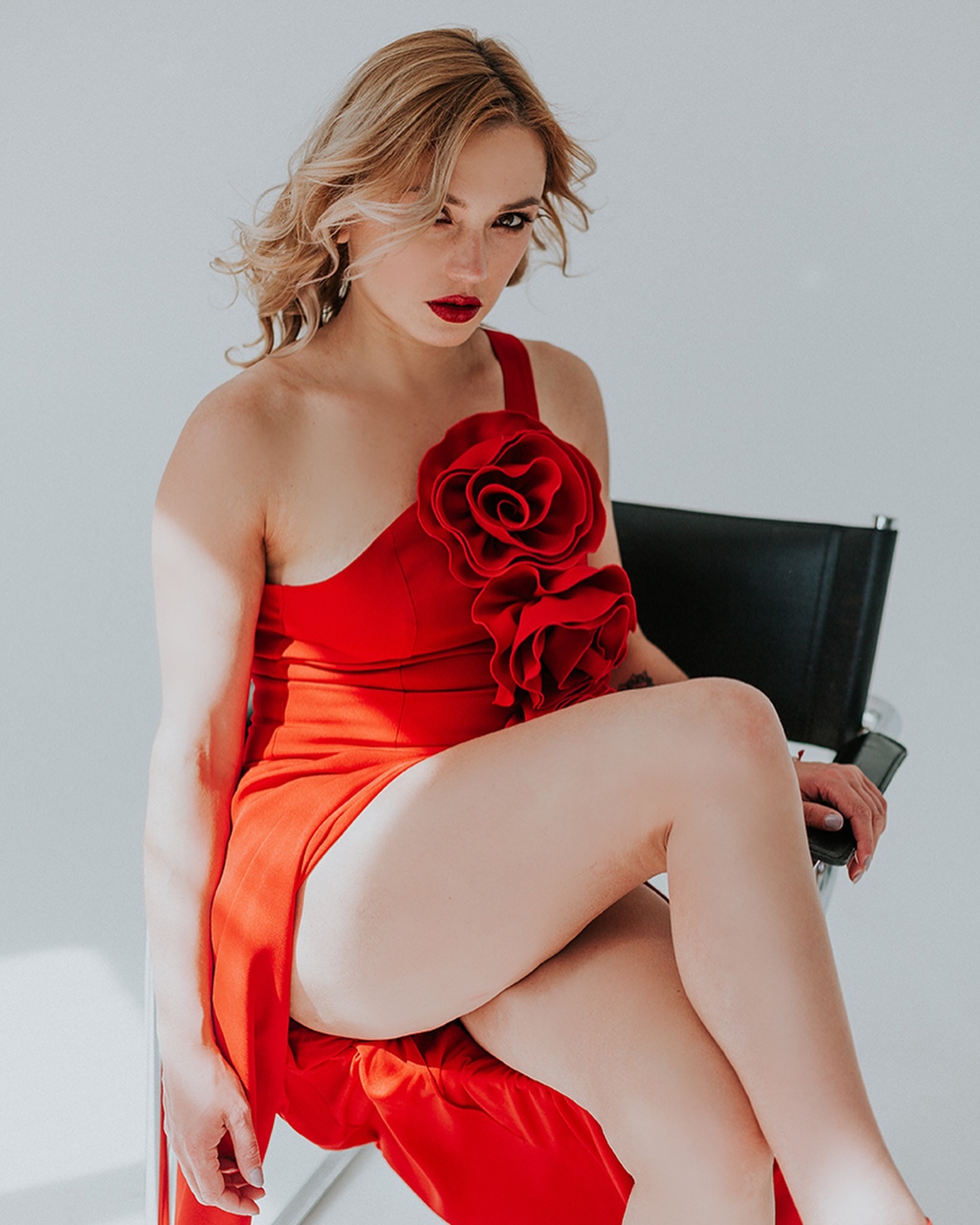 Dominika Skoczylas depicts fire porn
