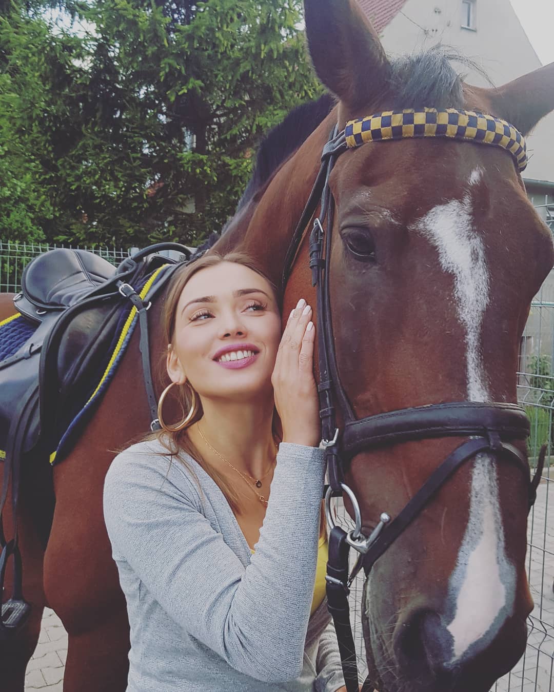 Dominika Skoczylas poses nude pics