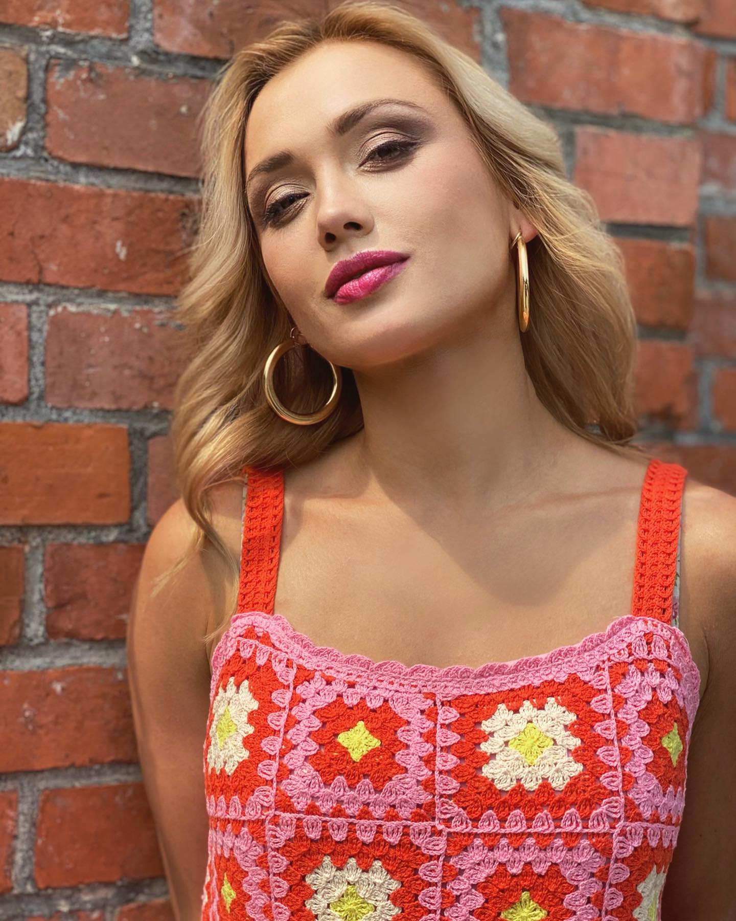 Dominika Skoczylas smiles sex