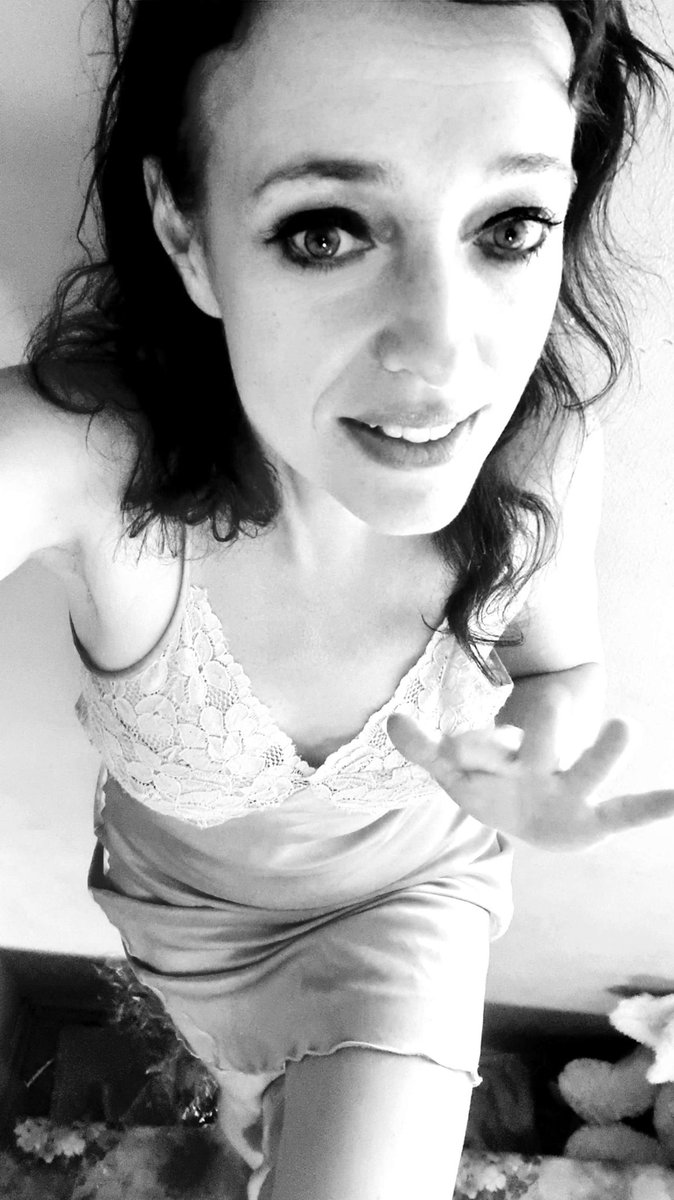 Ela Gawins beautiful hot images