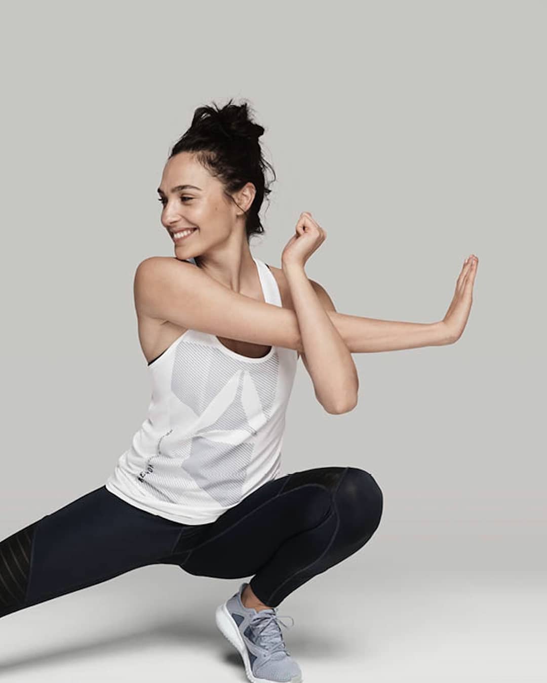 Gal Gadot modeling fuck