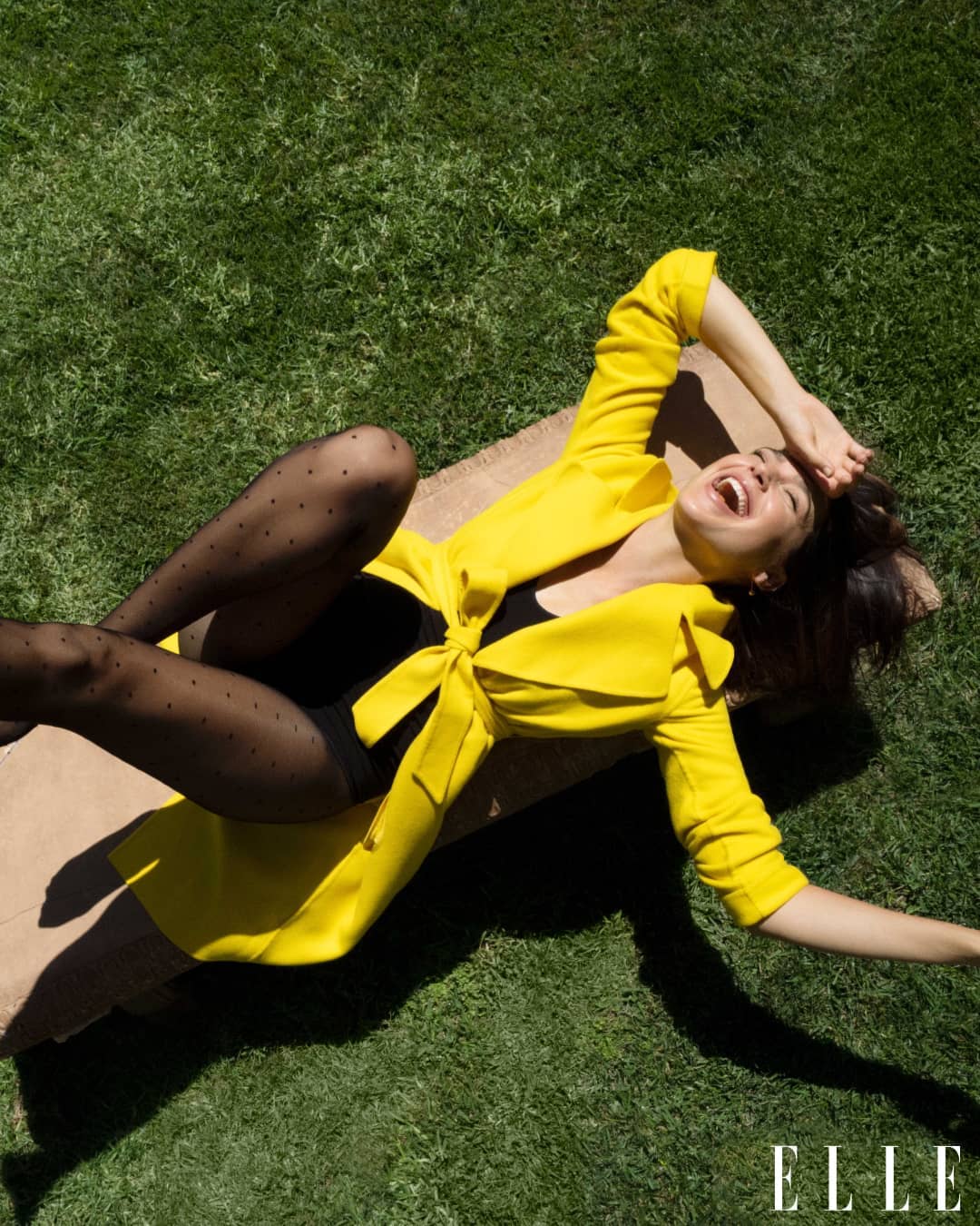 Gal Gadot poses nudes
