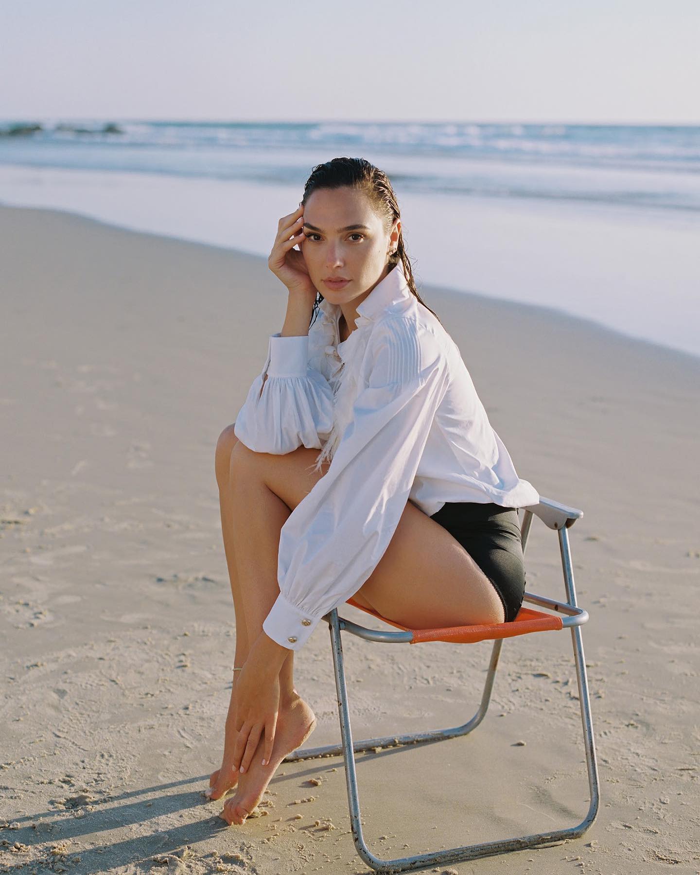Gal Gadot sexy