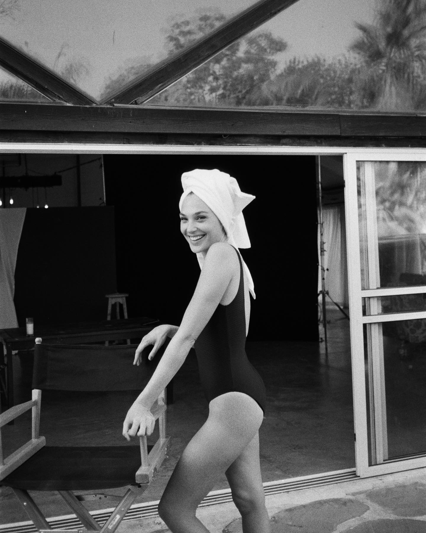 Gal Gadot smiles xxx porn