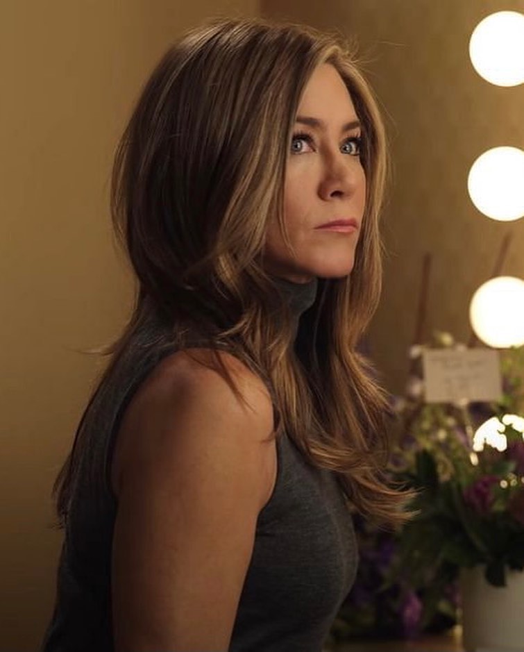 Jennifer Aniston ardent bikini