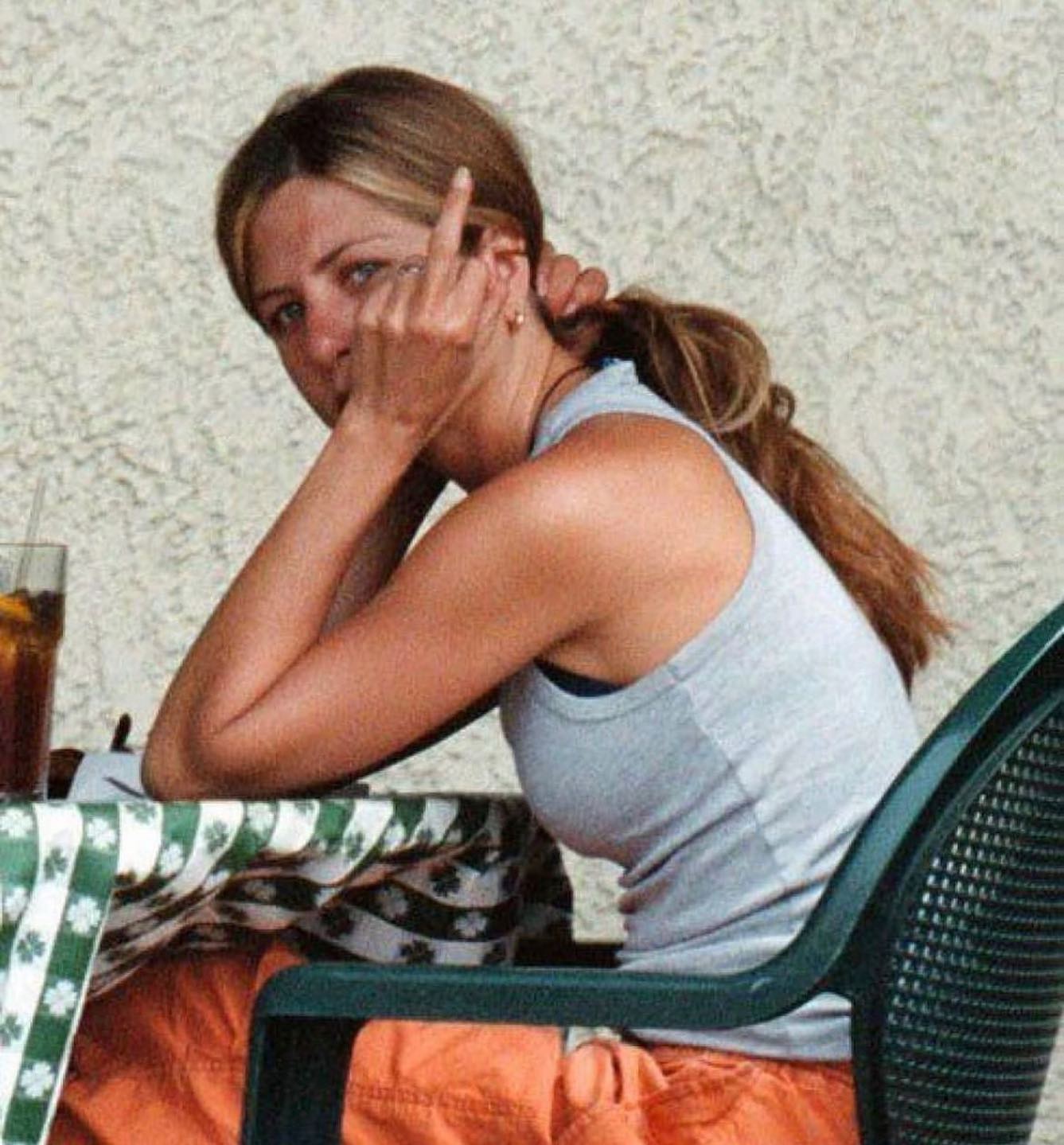 Jennifer Aniston hot xxx