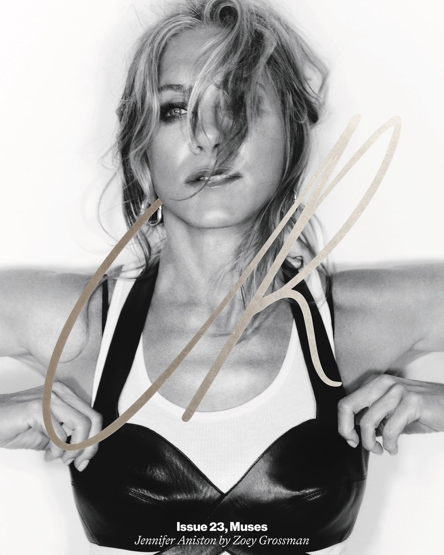 Jennifer Aniston modeling hot pics