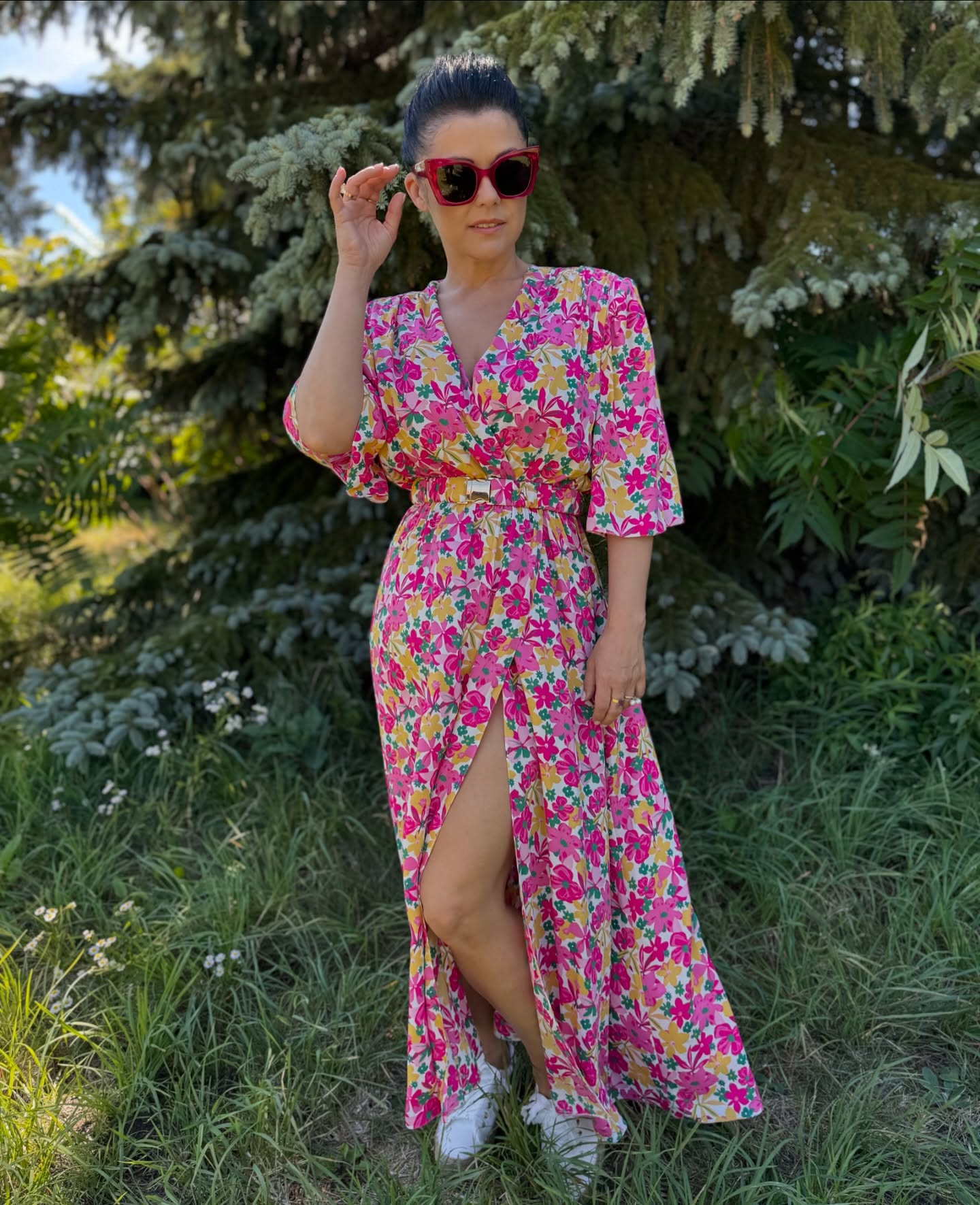 Kasia Cichopek smiles hot