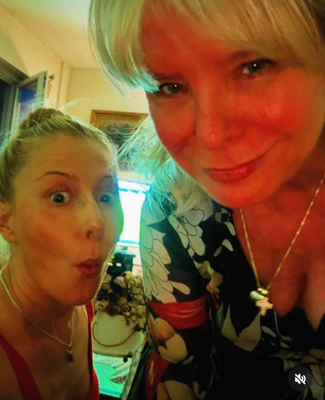 Katarzyna Warnke looks naked