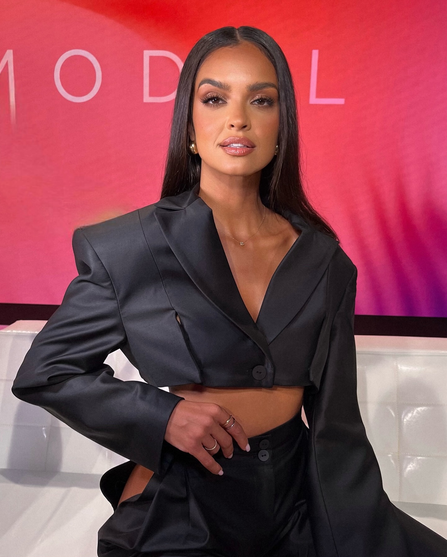 Klaudia Eel Dursi modeling hot photos