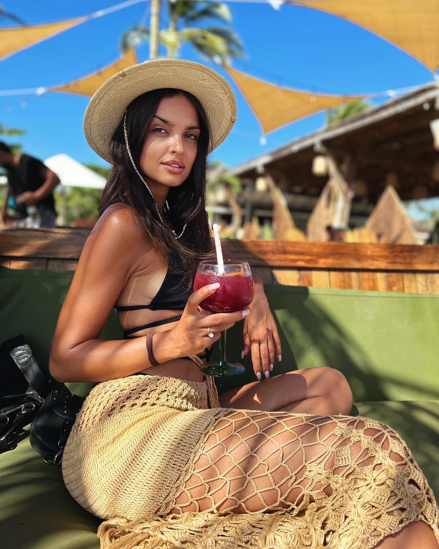 Klaudia Eel Dursi sexy