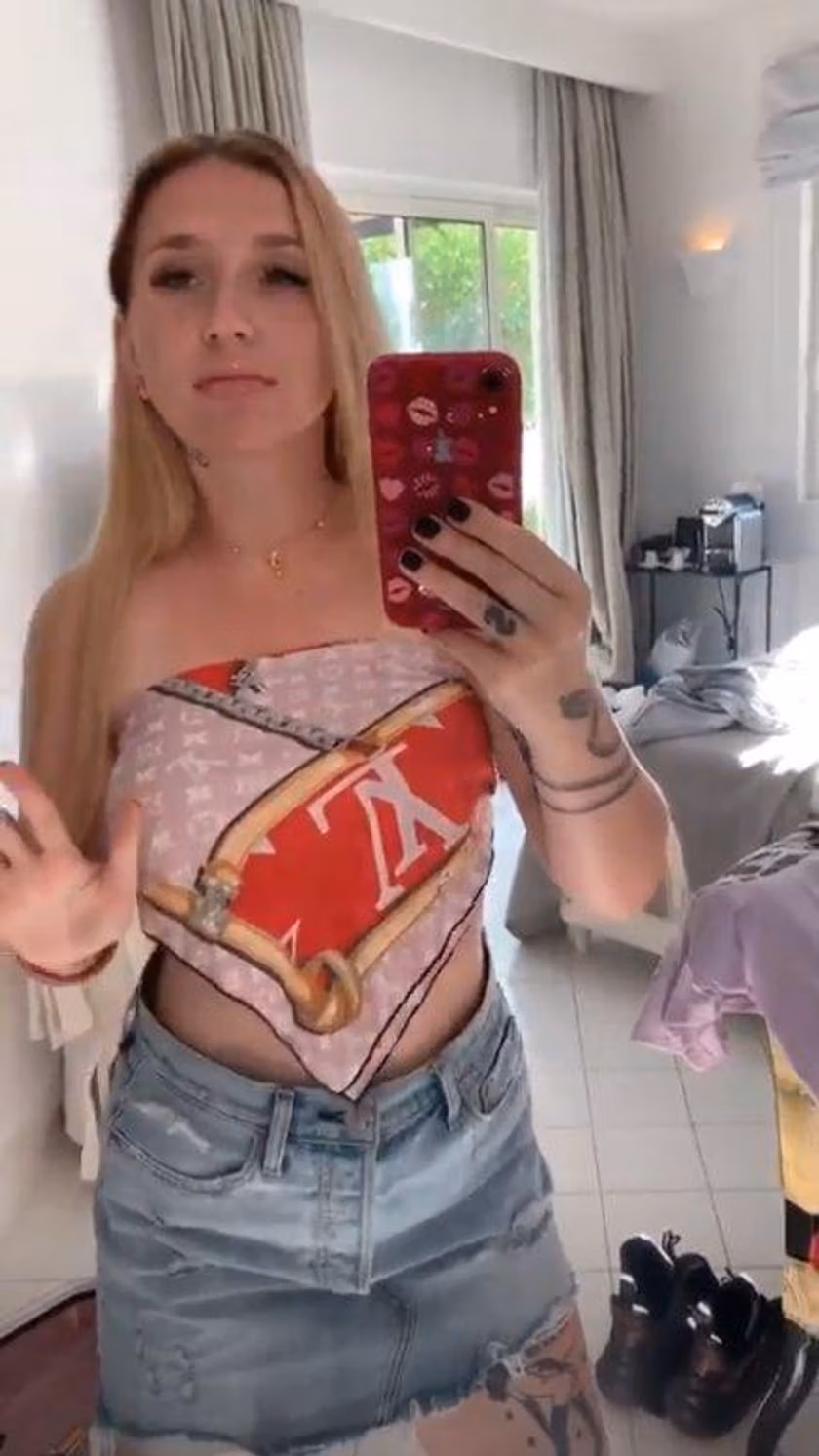 Marta Linkiewicz ardent bikini