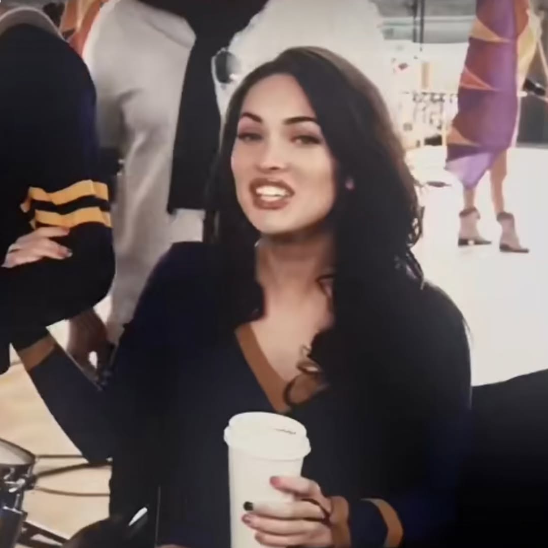 Megan Foxseks looks xxx sex