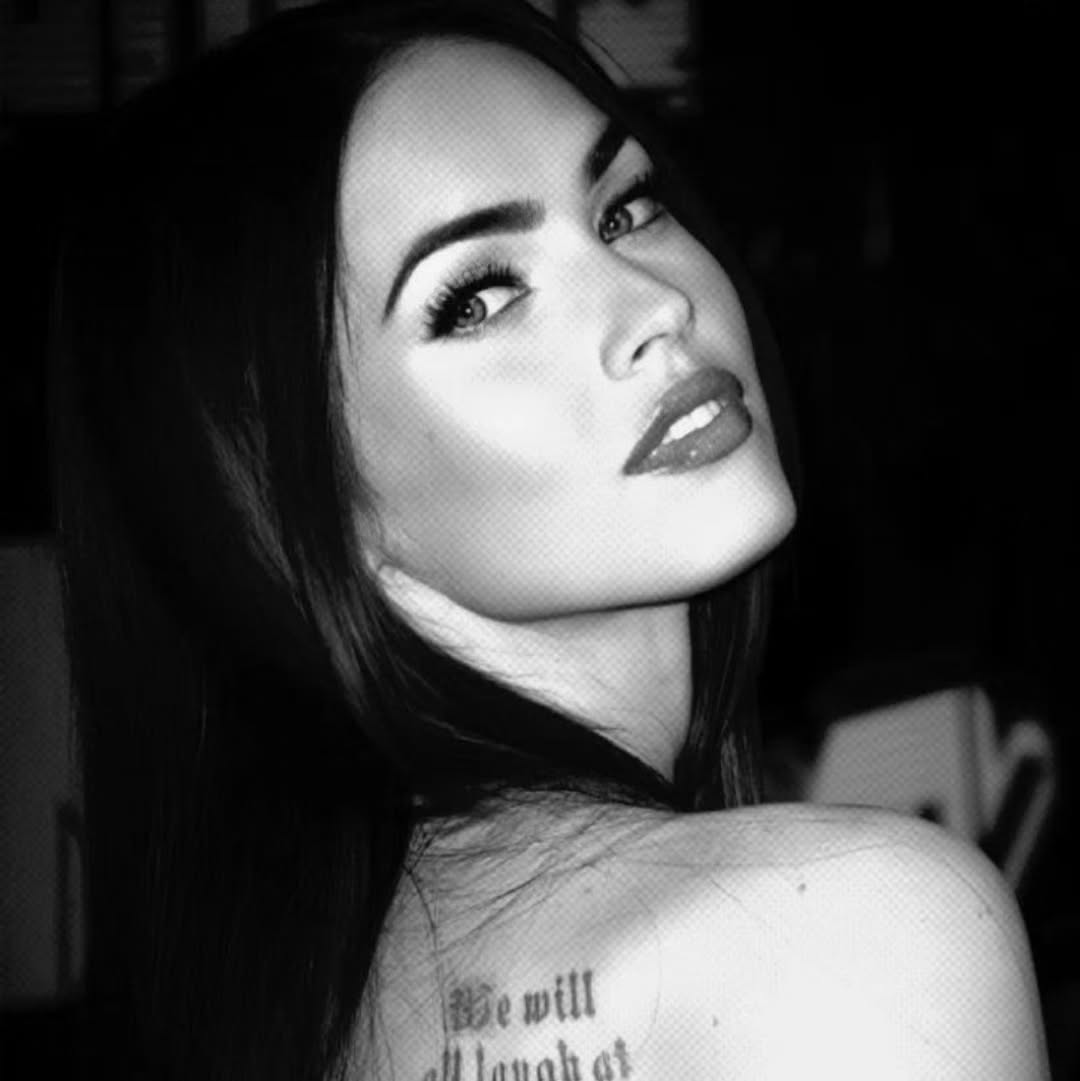 Megan Foxseks modeling fuck