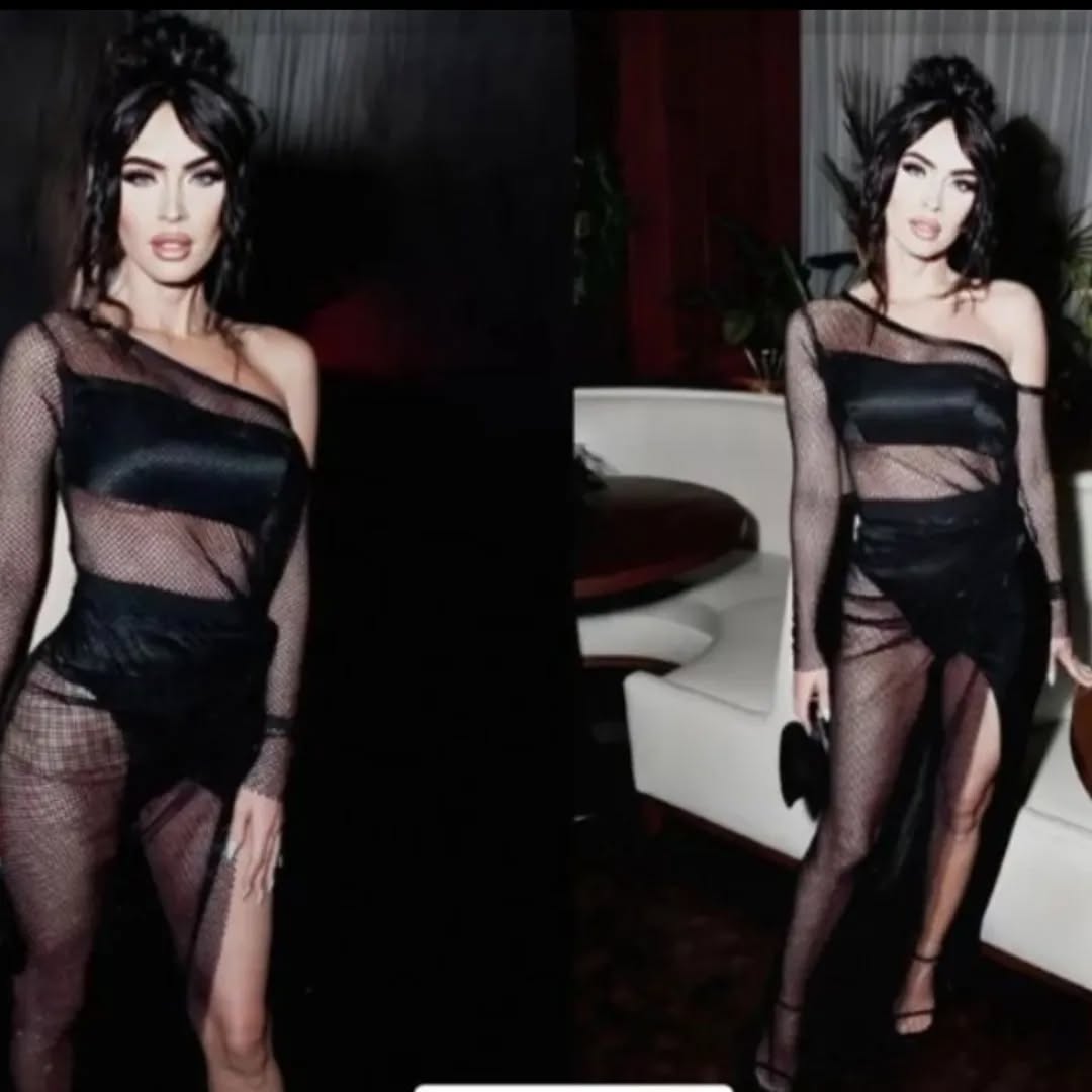 Megan Foxseks smiles hot pics