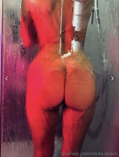 Nikita Alokin beautiful pussy