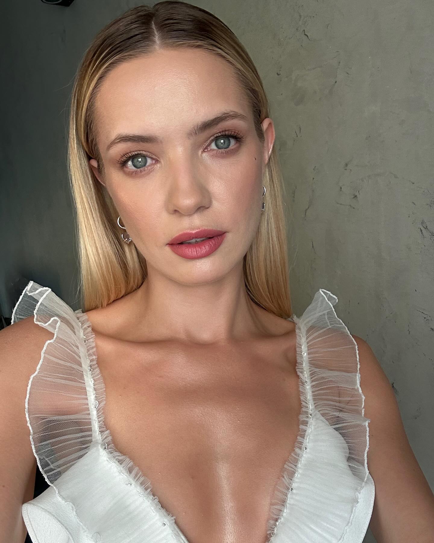 Paulina Gałązka ardent hot bikini