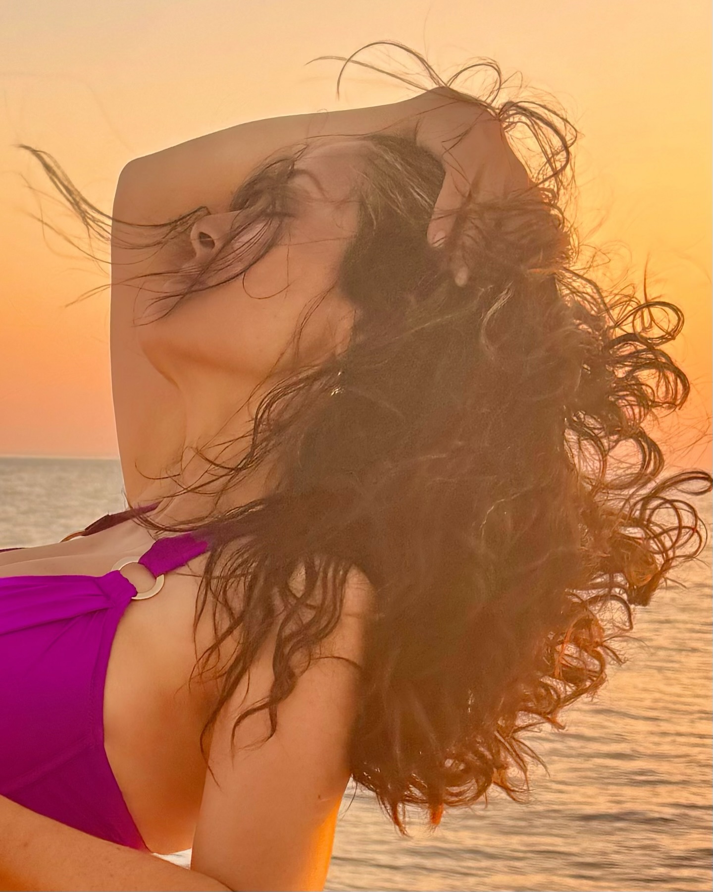Salma Hayek beautiful hot pics