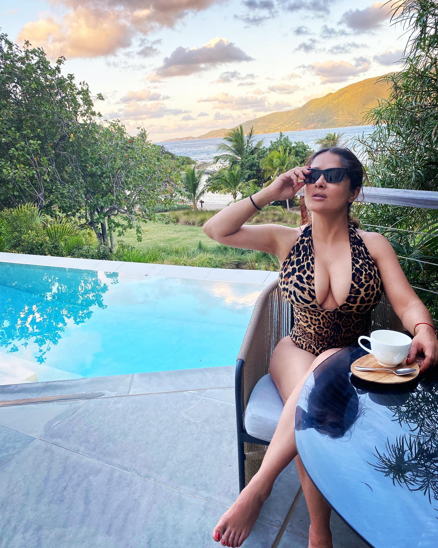 Salma Hayek sex