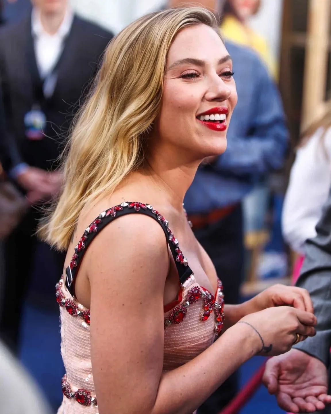 Scarlett Johansson beautiful xxx sex