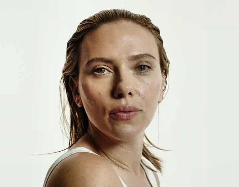 Scarlett Johansson depicts fire nude pics
