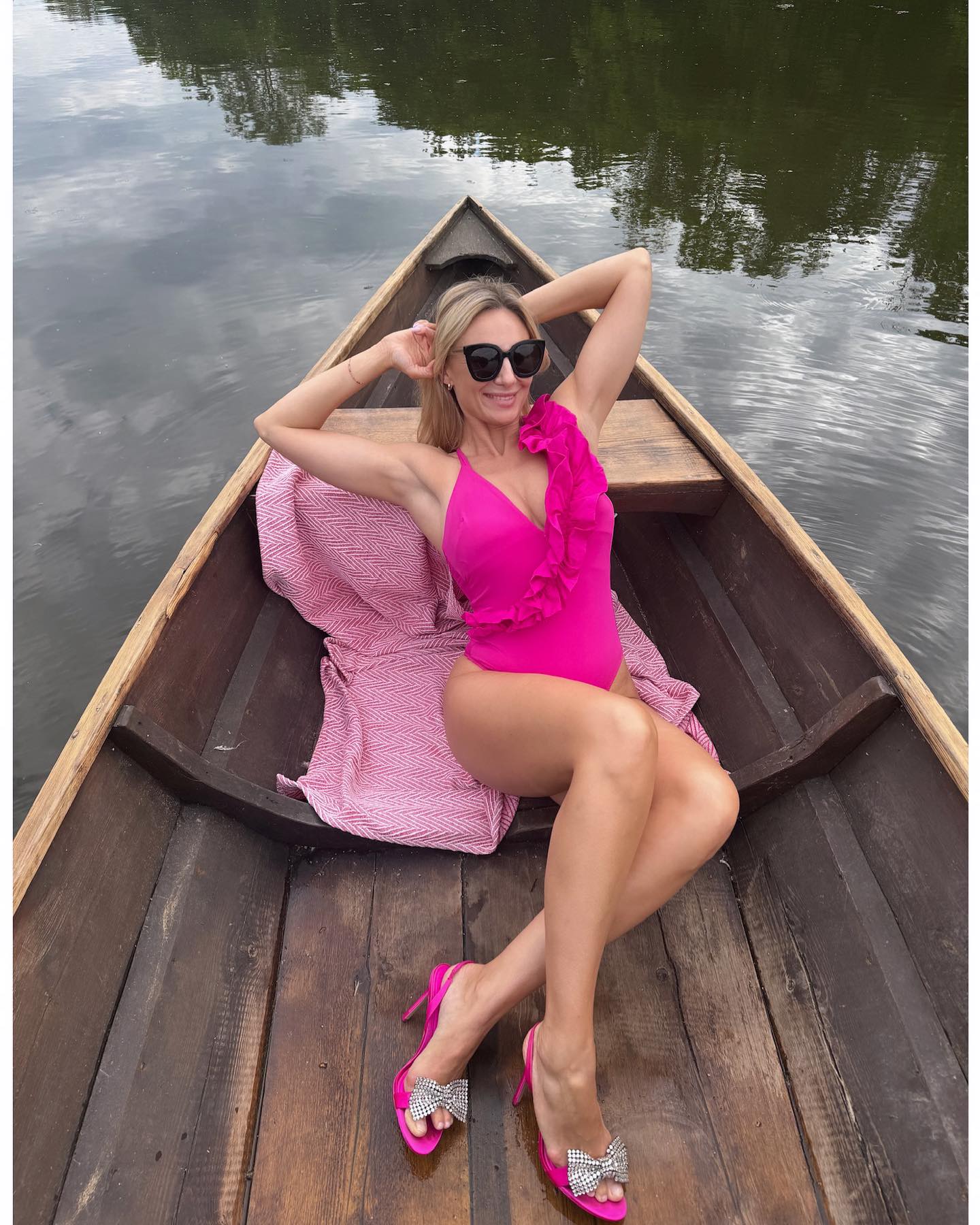 Sylwia Gliwa looks naked