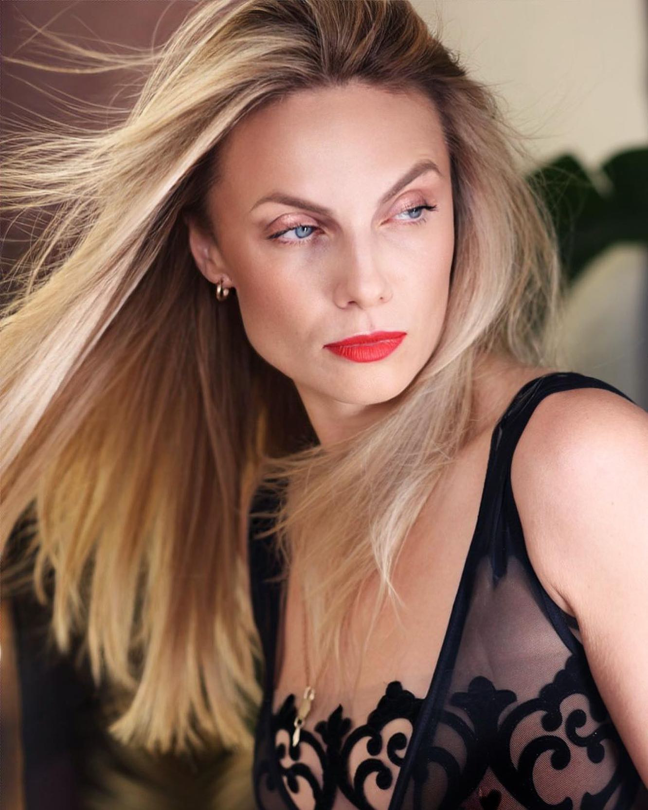 Sylwia Gliwa smiles hot